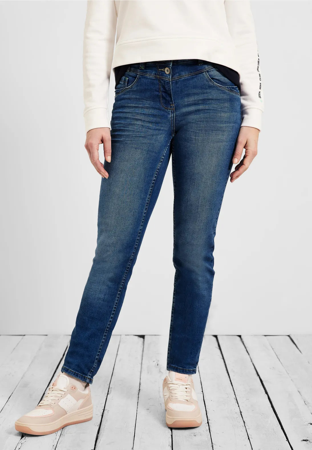 LADIES SUPER FLEX JEANS